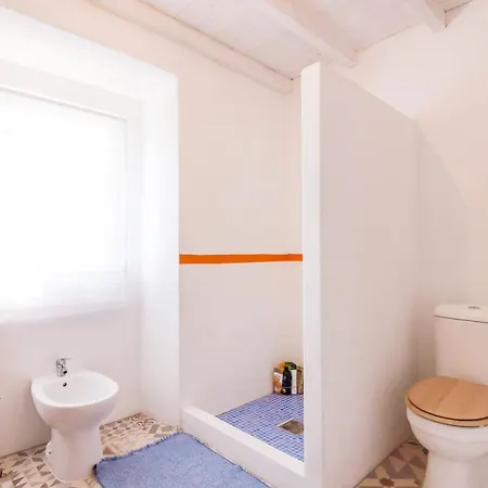 Cozy 3 Bedroom - Close To Casa vacanze