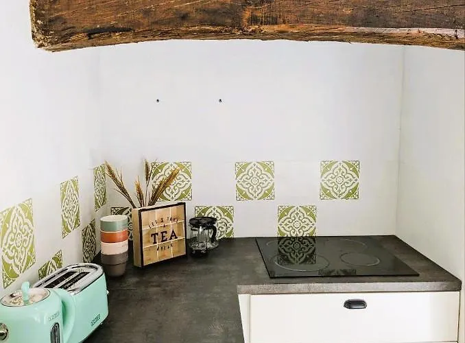 Ferienhaus Cozy 3 Bedroom - Close To *